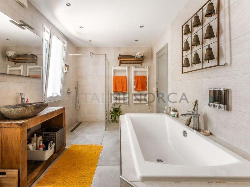 Chalet for Sale in Sant Lluís