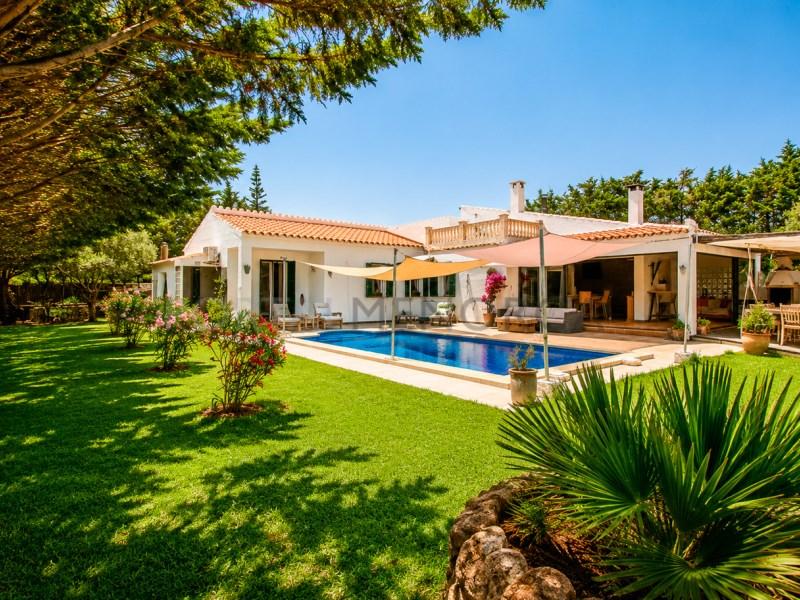 Chalet for Sale in Sant Lluís