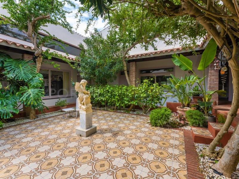 Chalet for Sale in Mahón