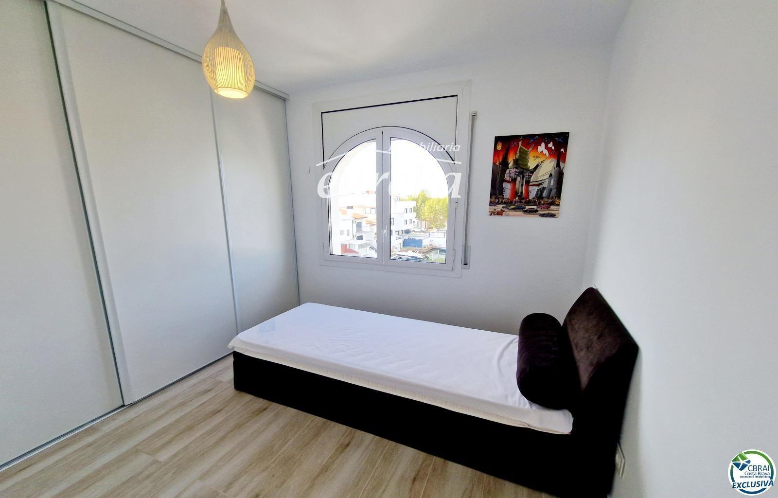 Flat for Sale in Empuriabrava