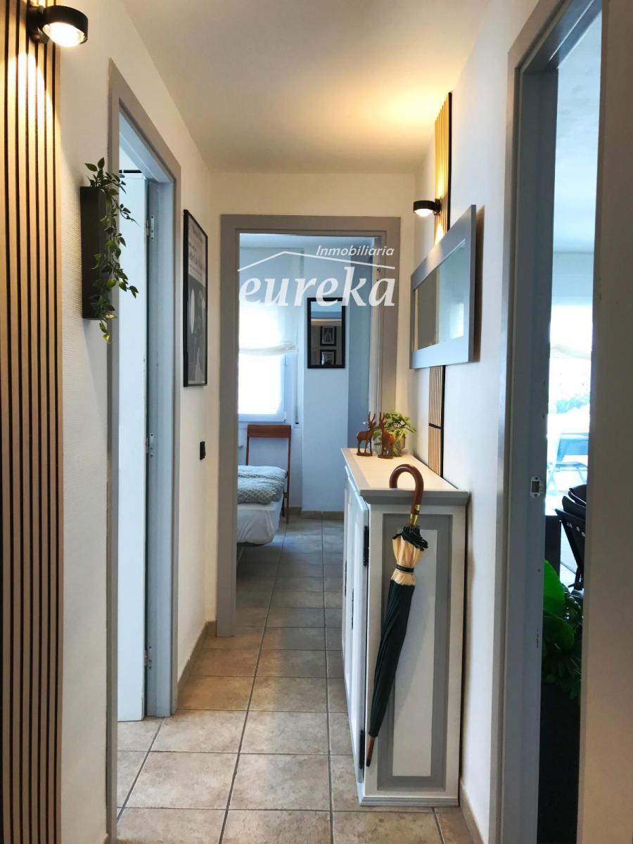 Flat for Sale in Roses