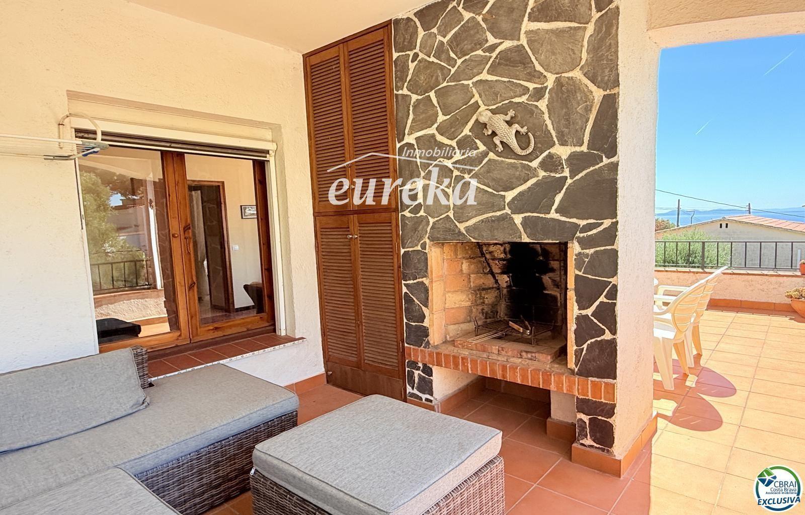 Chalet for Sale in Roses