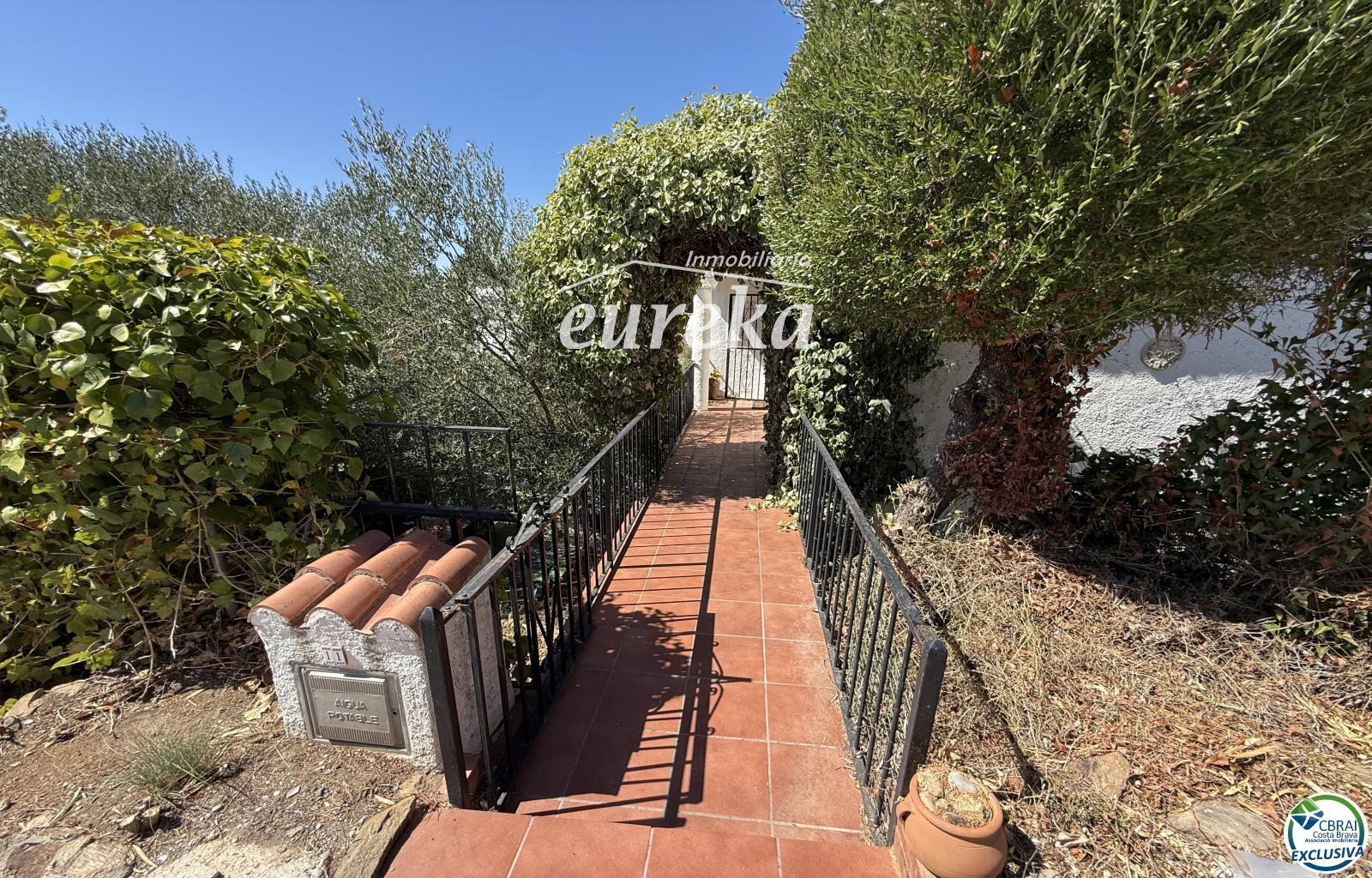 Chalet for Sale in Roses
