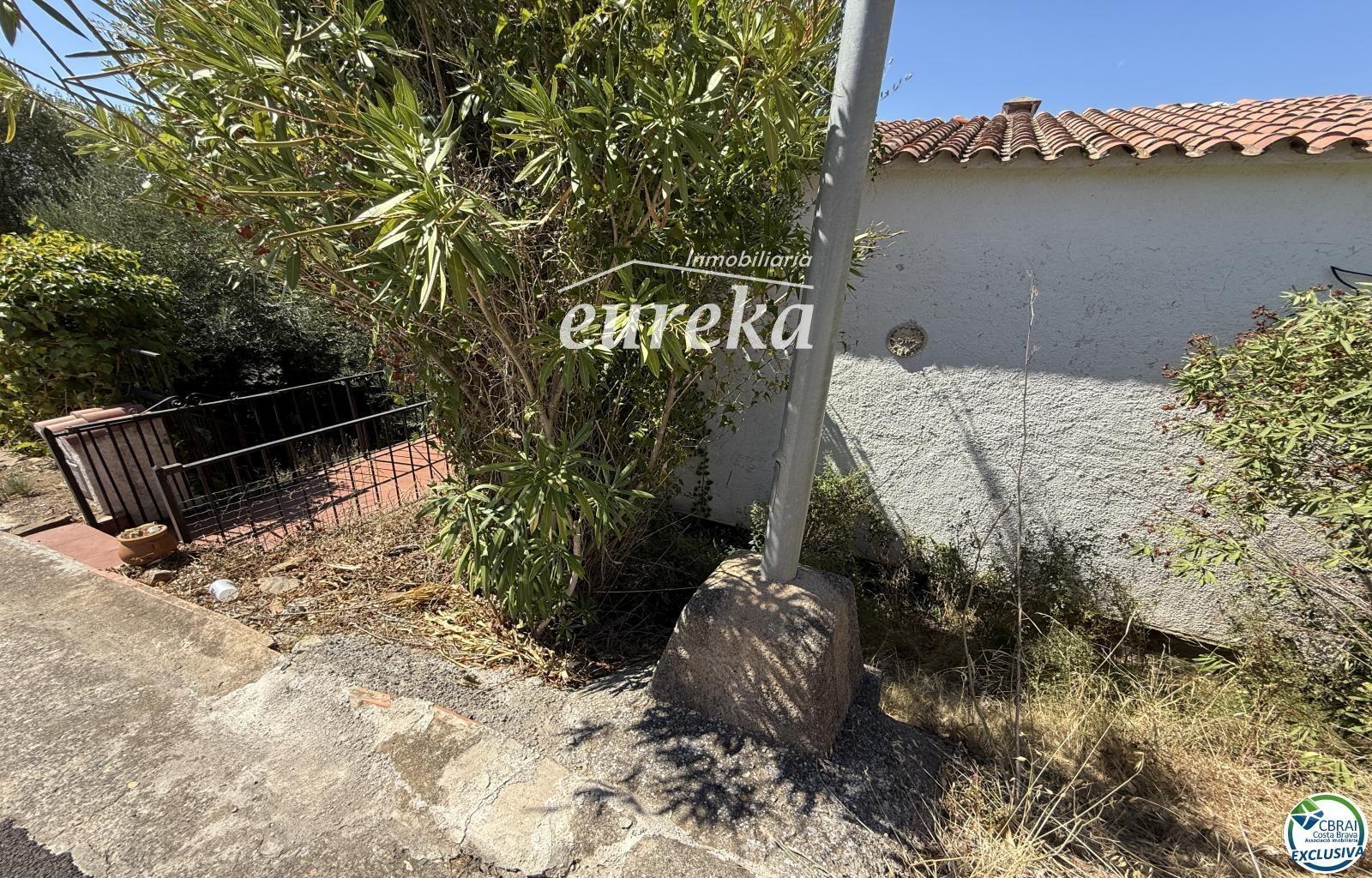 Chalet for Sale in Roses