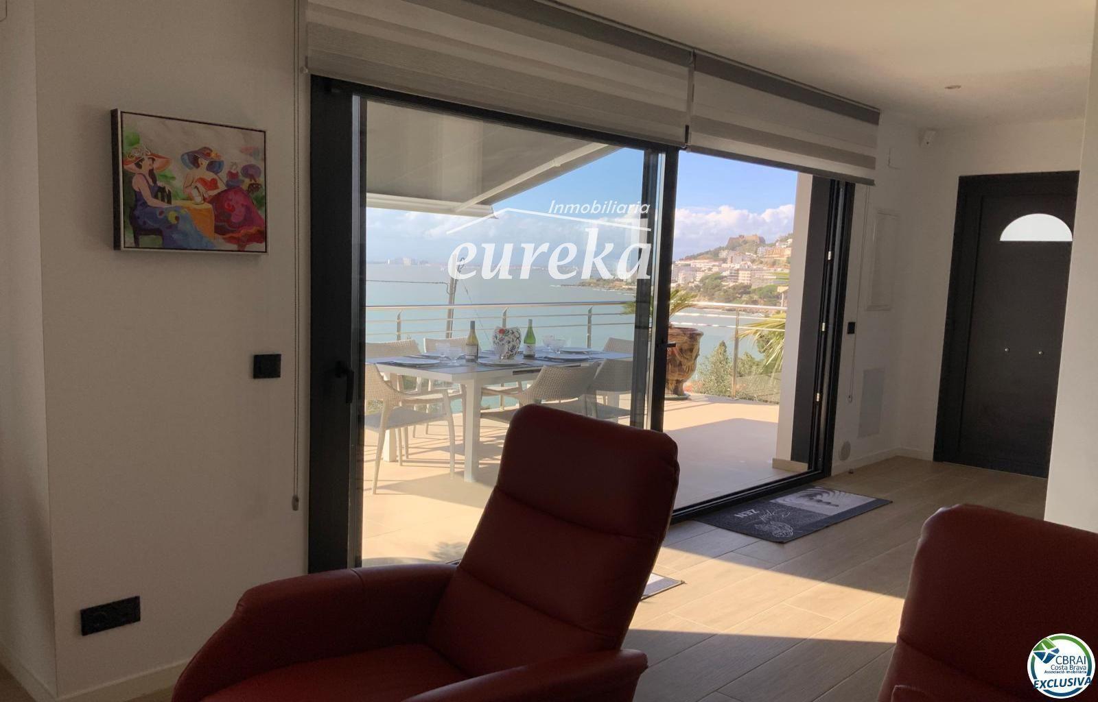 Chalet for Sale in Roses