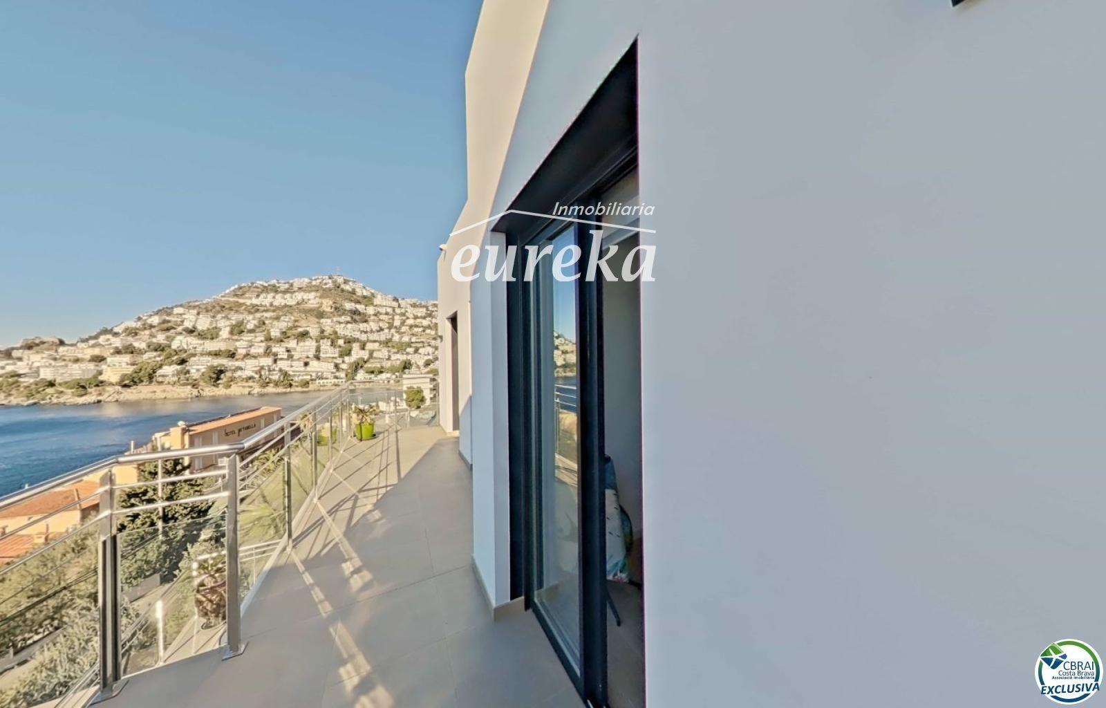 Chalet for Sale in Roses