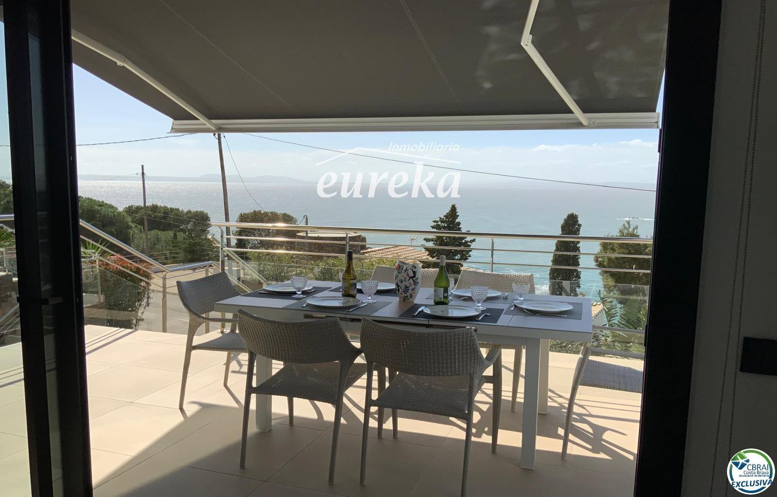 Chalet for Sale in Roses