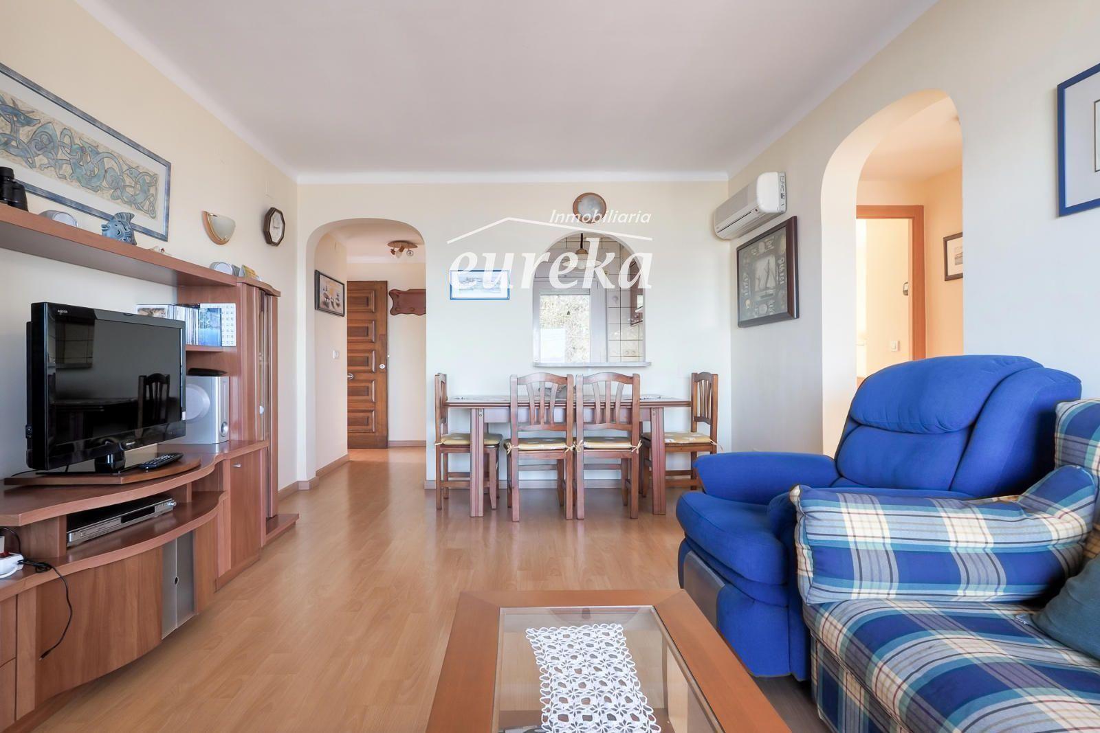 Flat for Sale in Roses