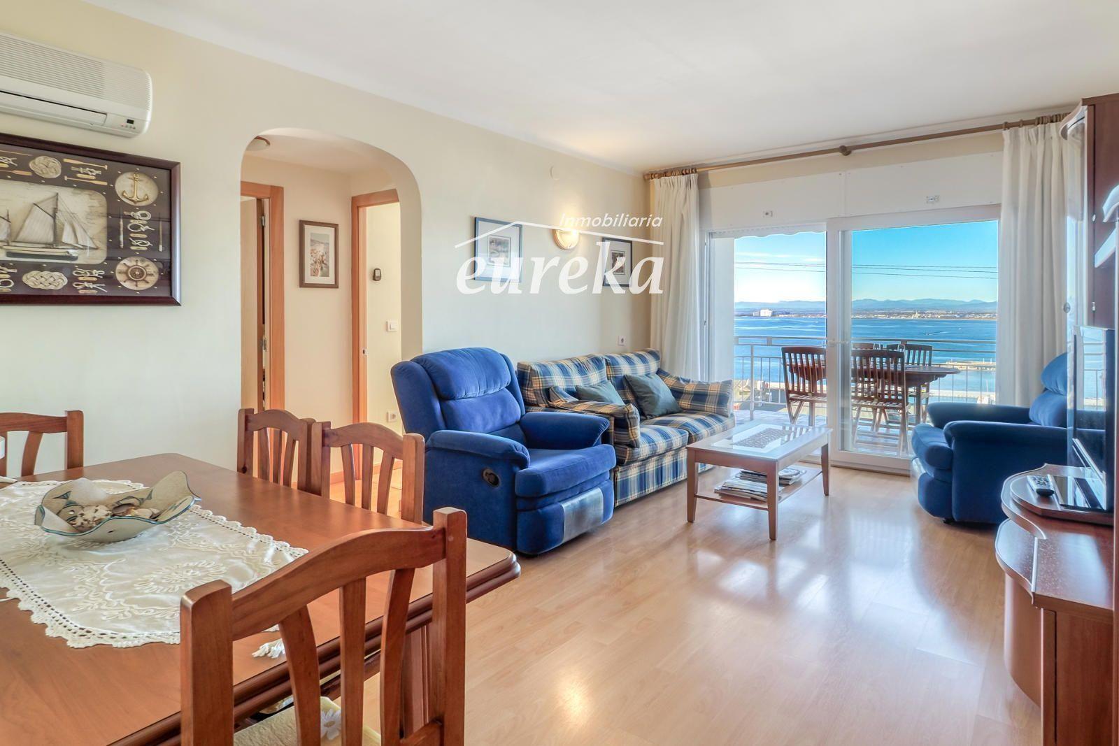 Flat for Sale in Roses