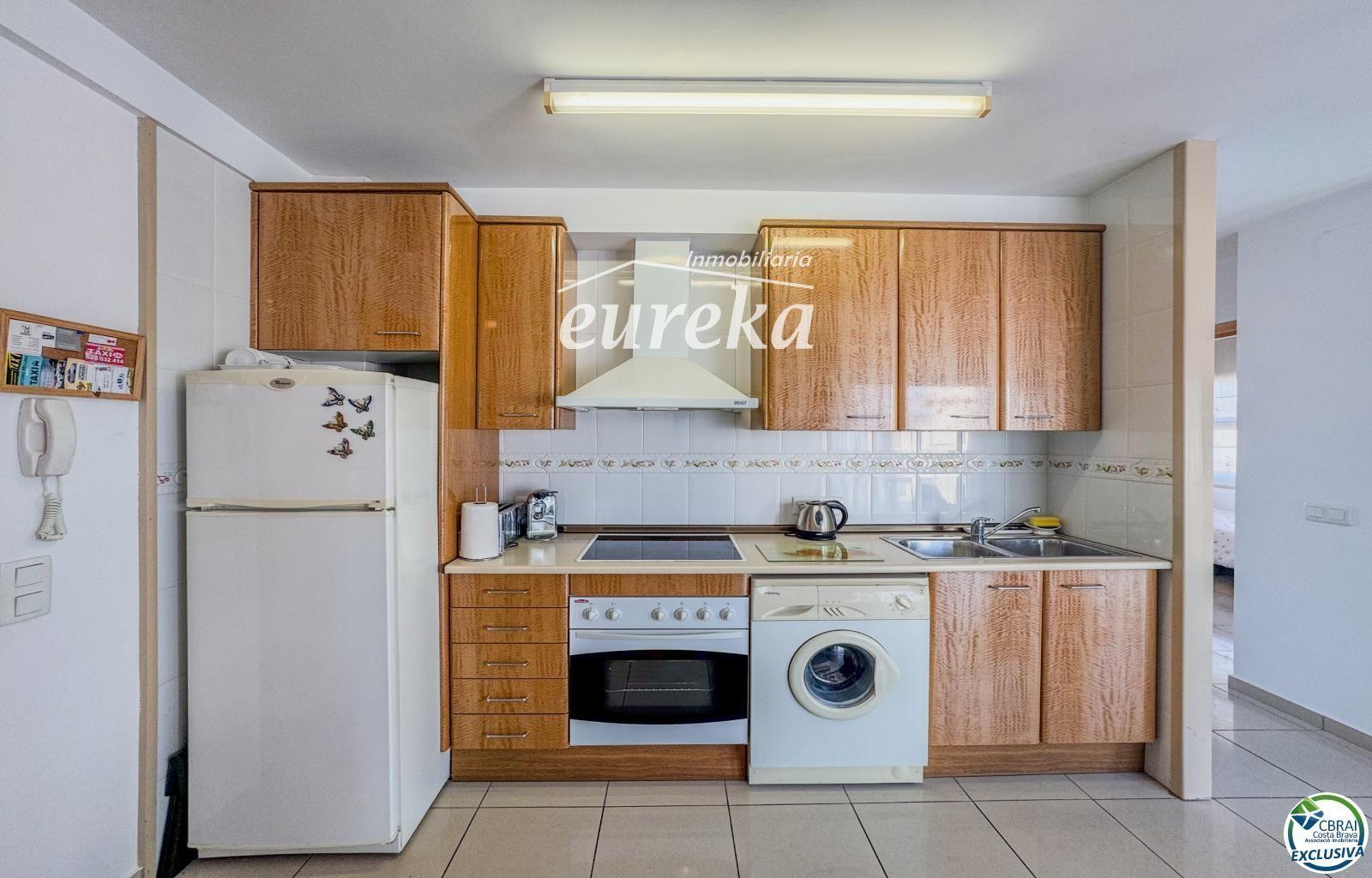 Flat for Sale in Roses