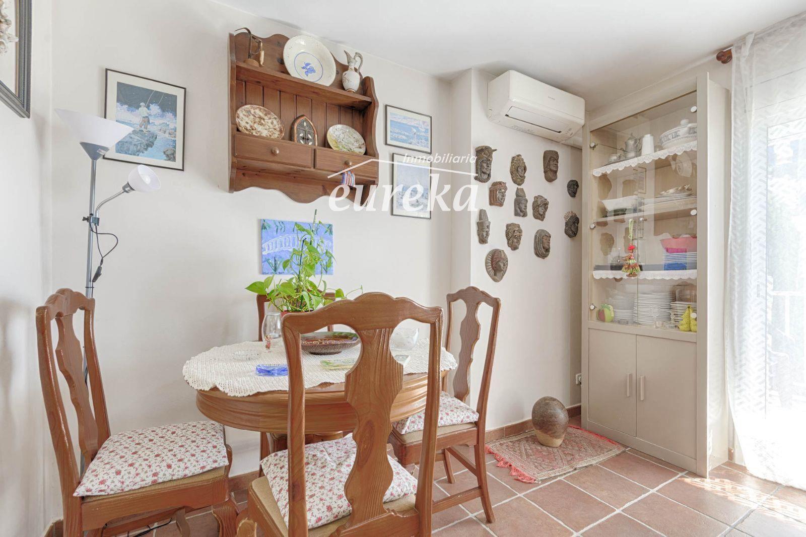 Flat for Sale in Roses
