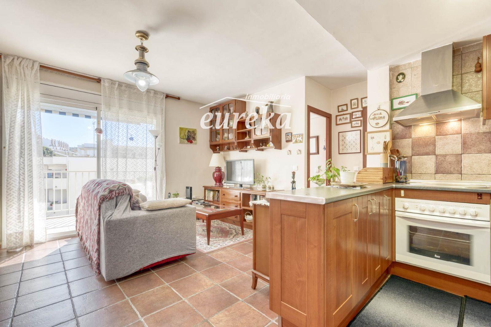 Flat for Sale in Roses