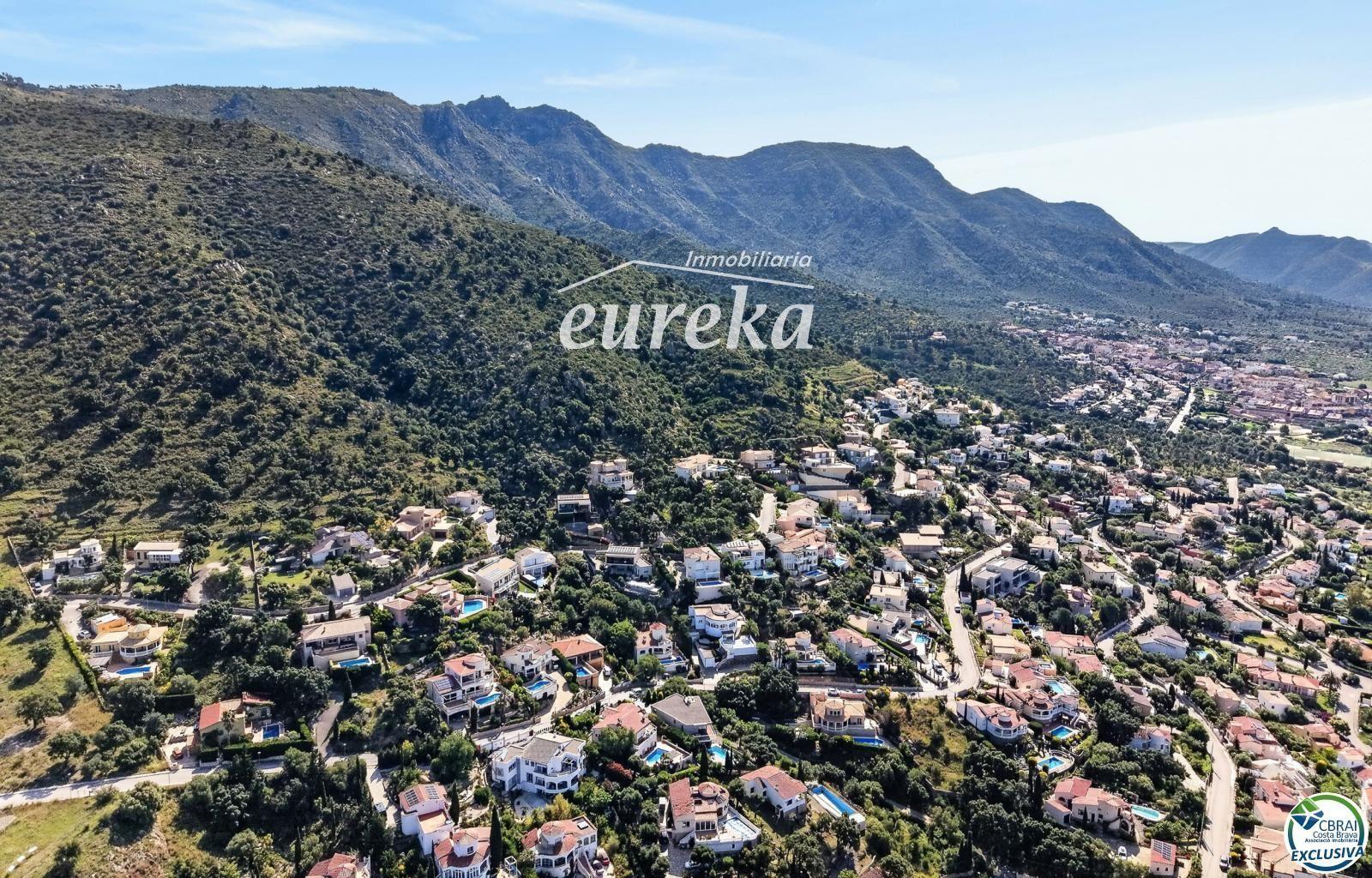 Chalet for Sale in Palau-saverdera