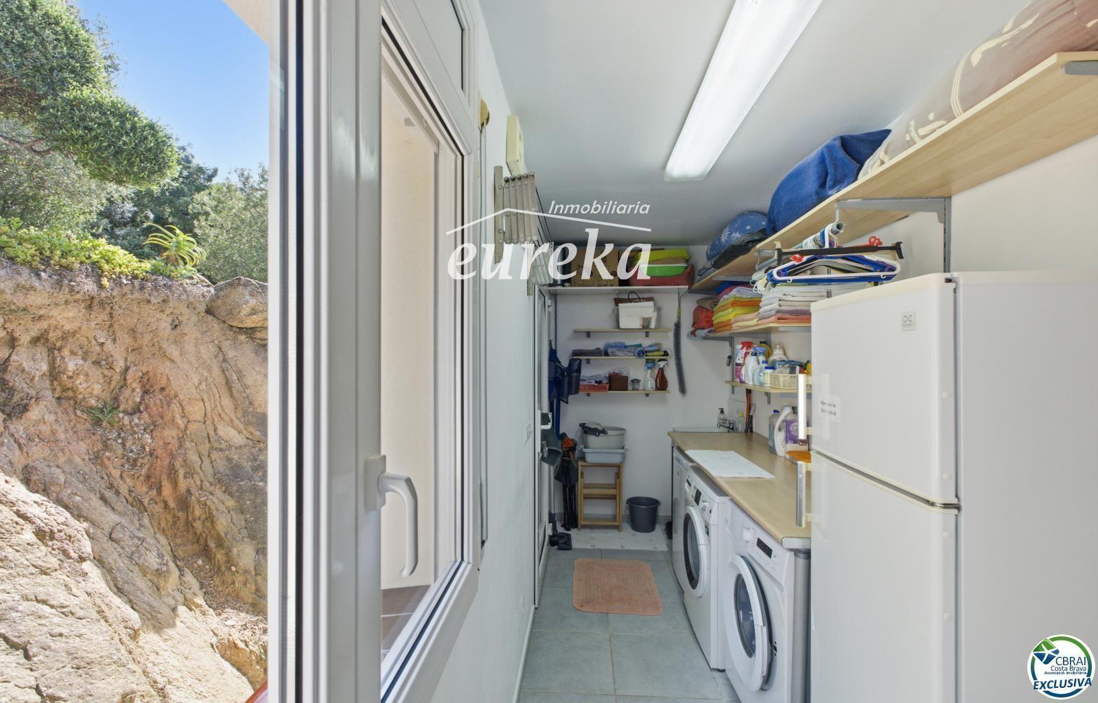Chalet for Sale in Palau-saverdera