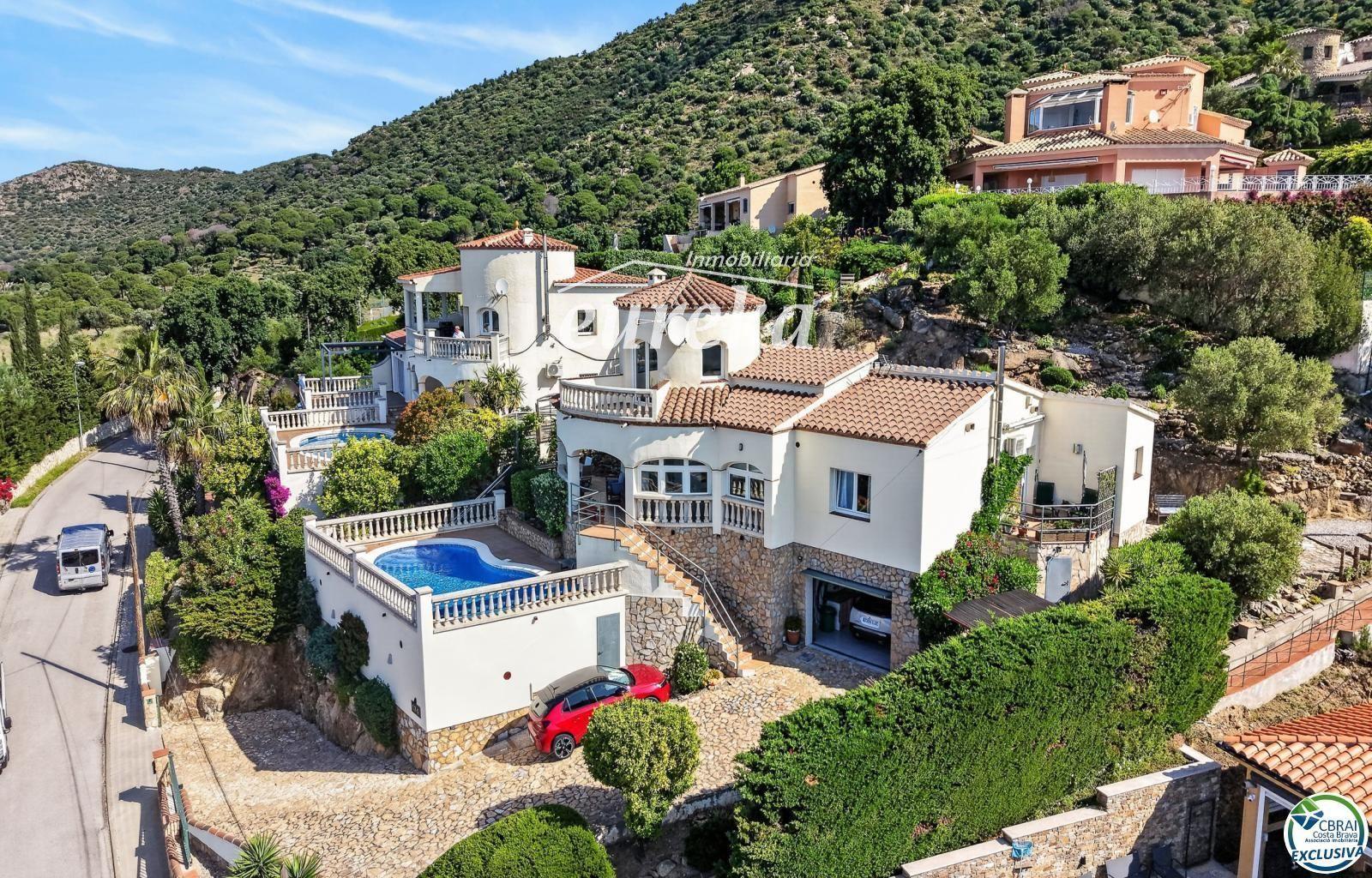Chalet for Sale in Palau-saverdera
