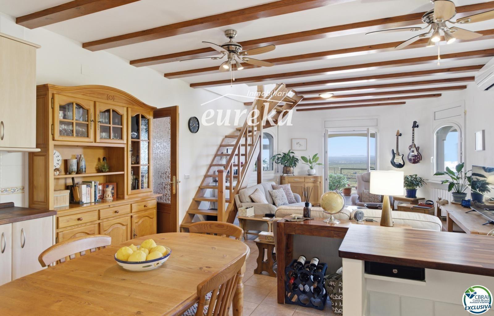 Chalet for Sale in Palau-saverdera