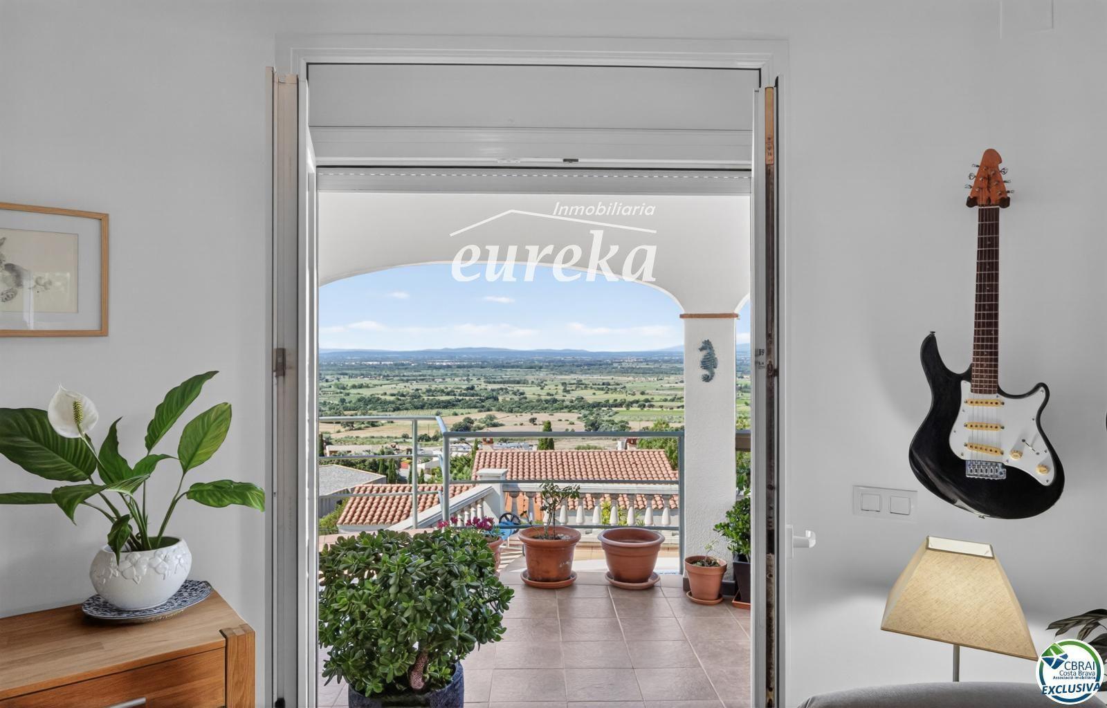 Chalet for Sale in Palau-saverdera