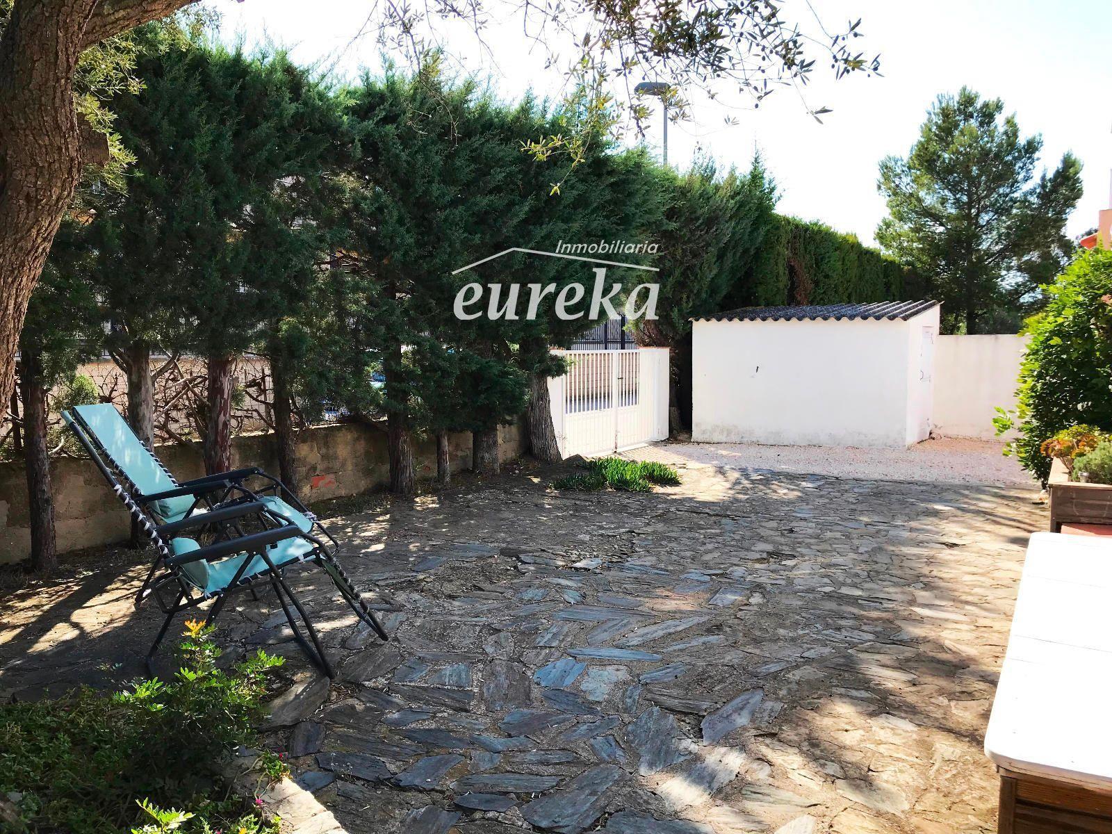 Chalet for Sale in Roses