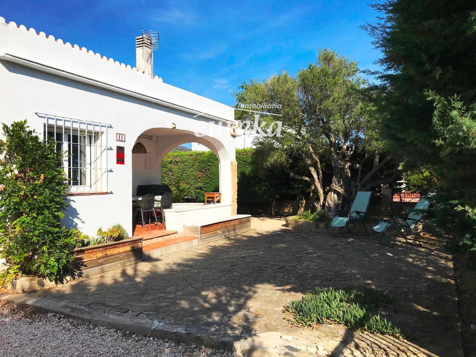 Chalet for Sale in Roses