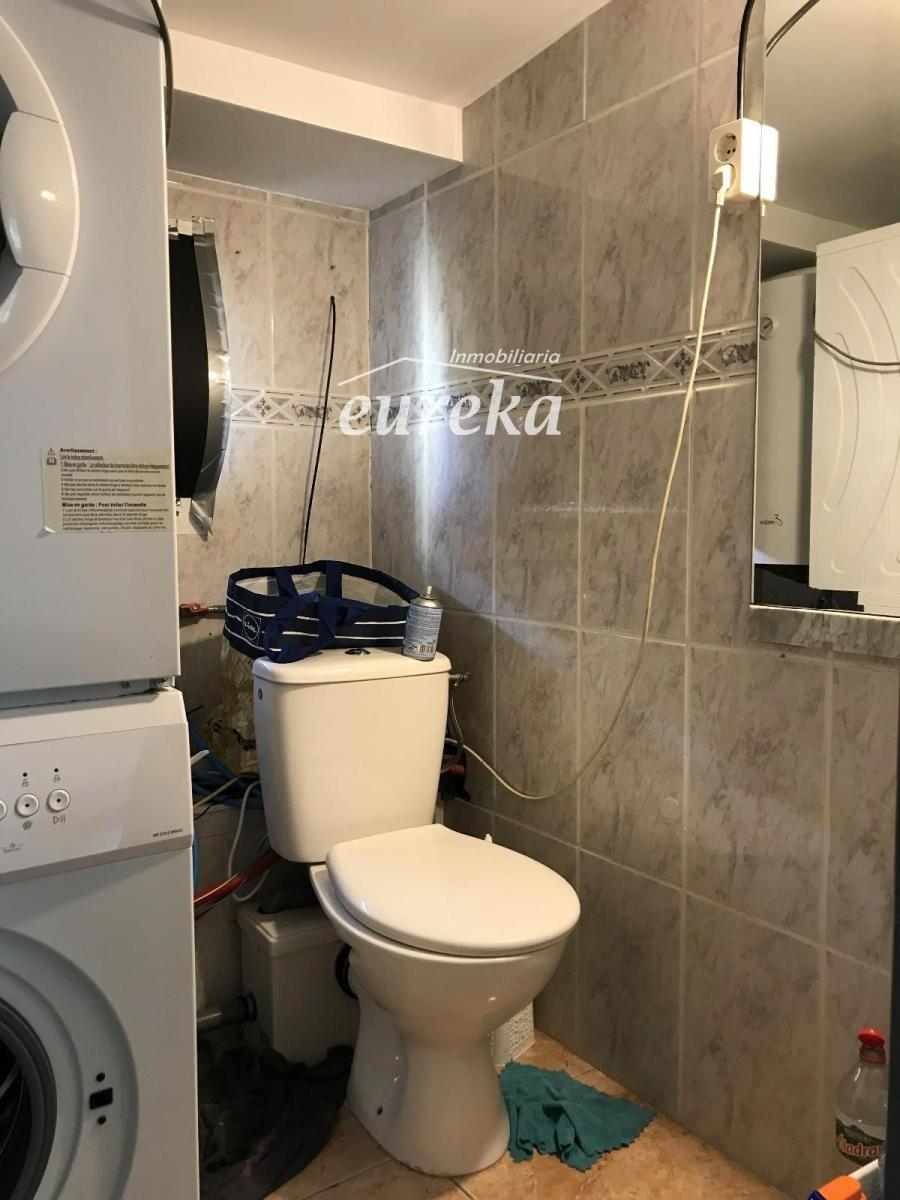 Premise for Sale in Roses