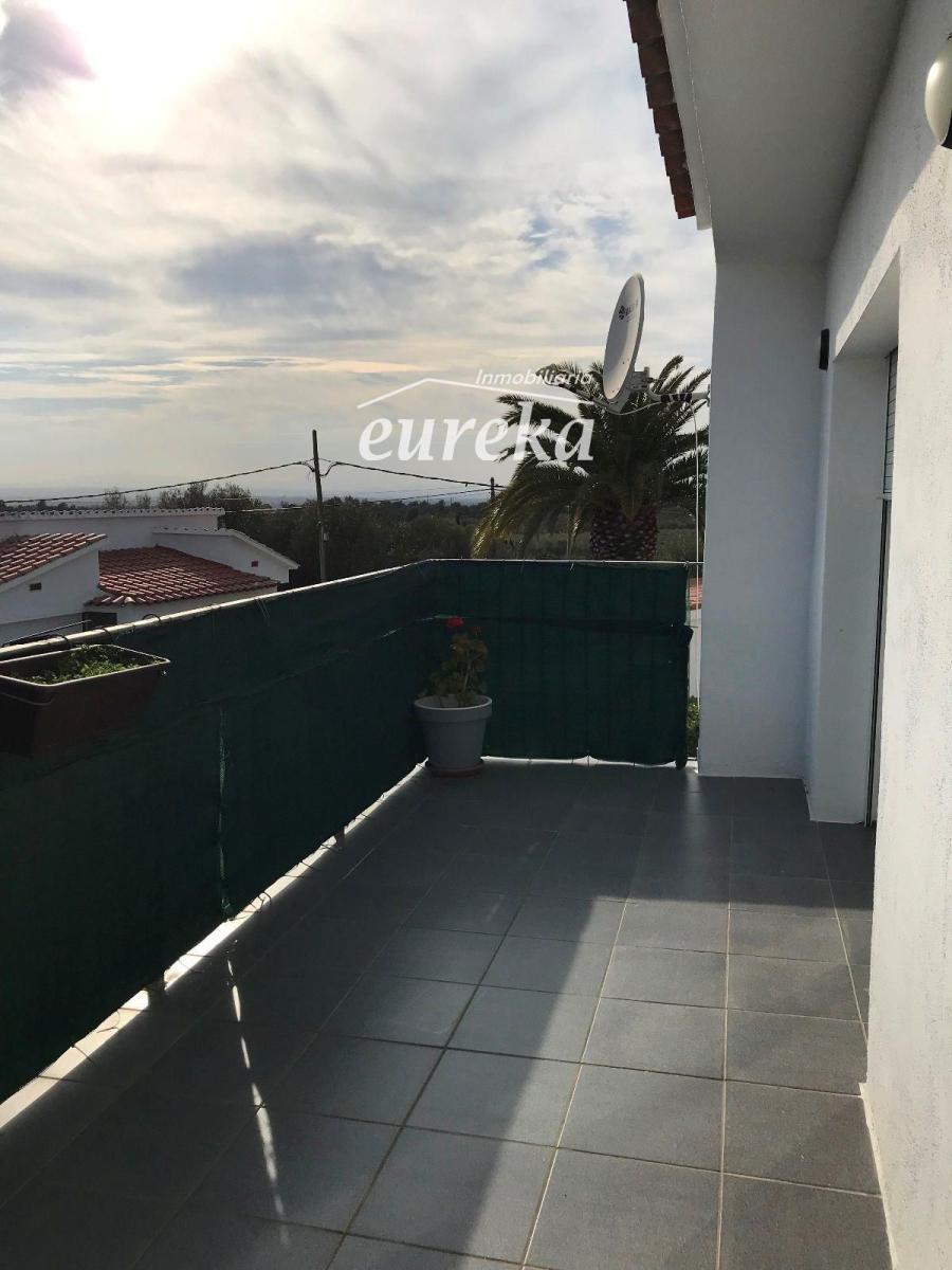 Chalet en Venta en Roses