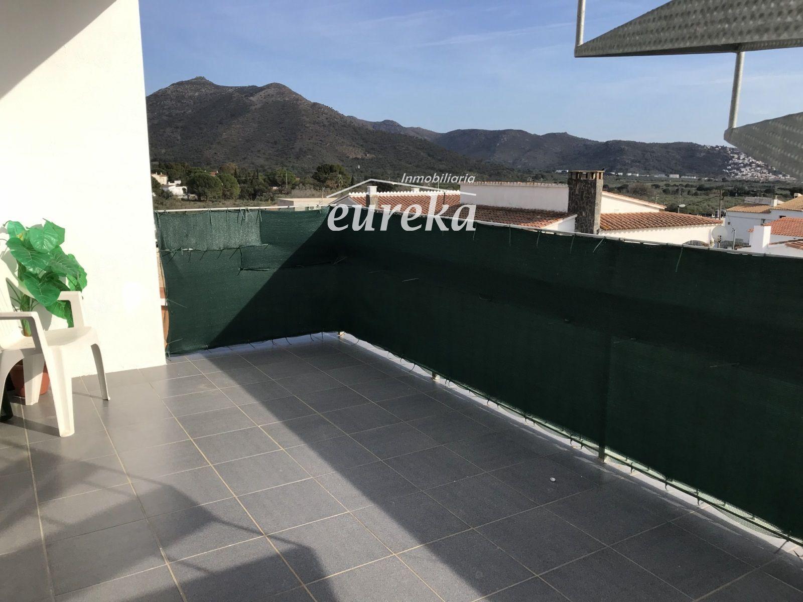 Chalet en Venta en Roses