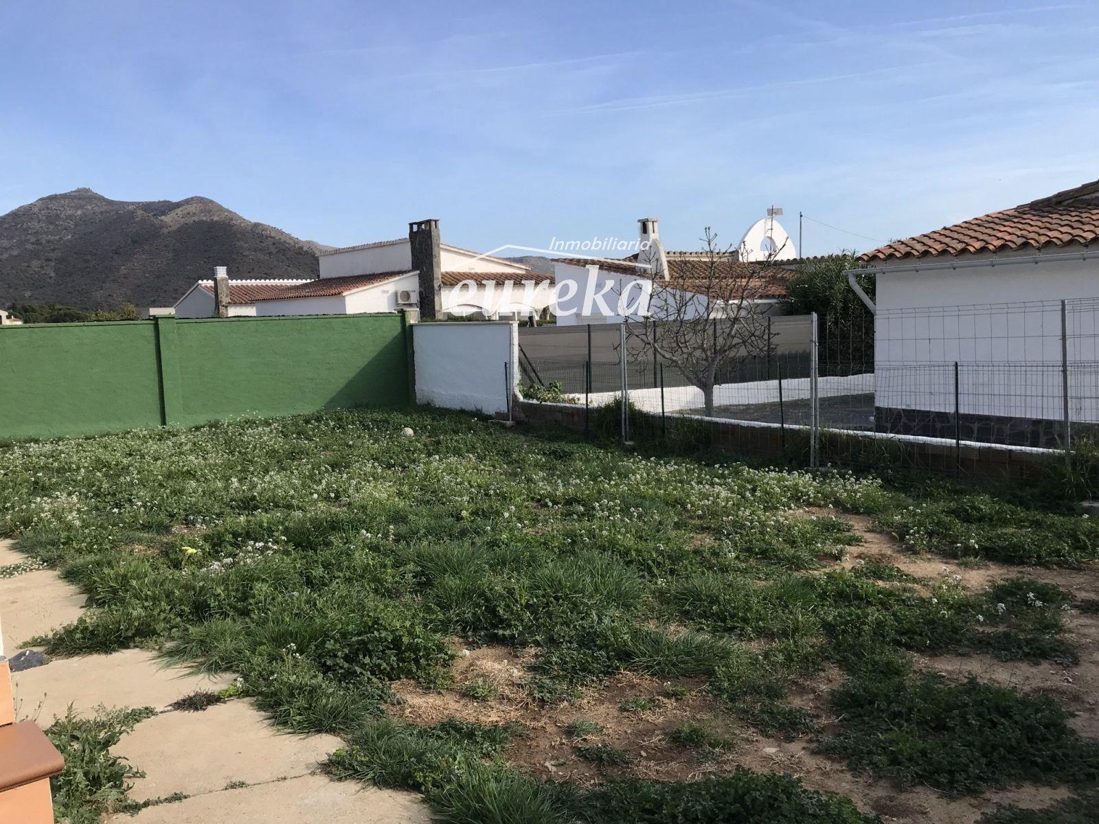 Chalet en Venta en Roses