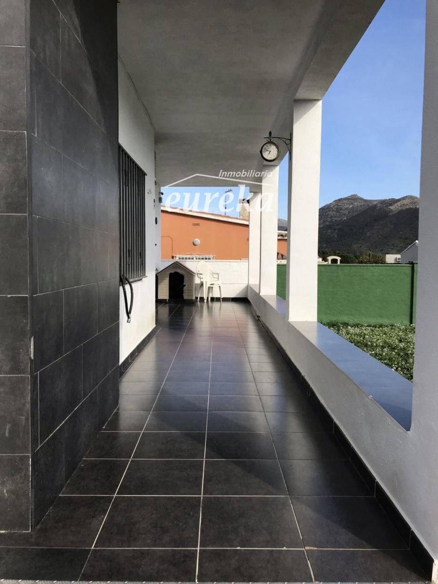 Chalet en Venta en Roses