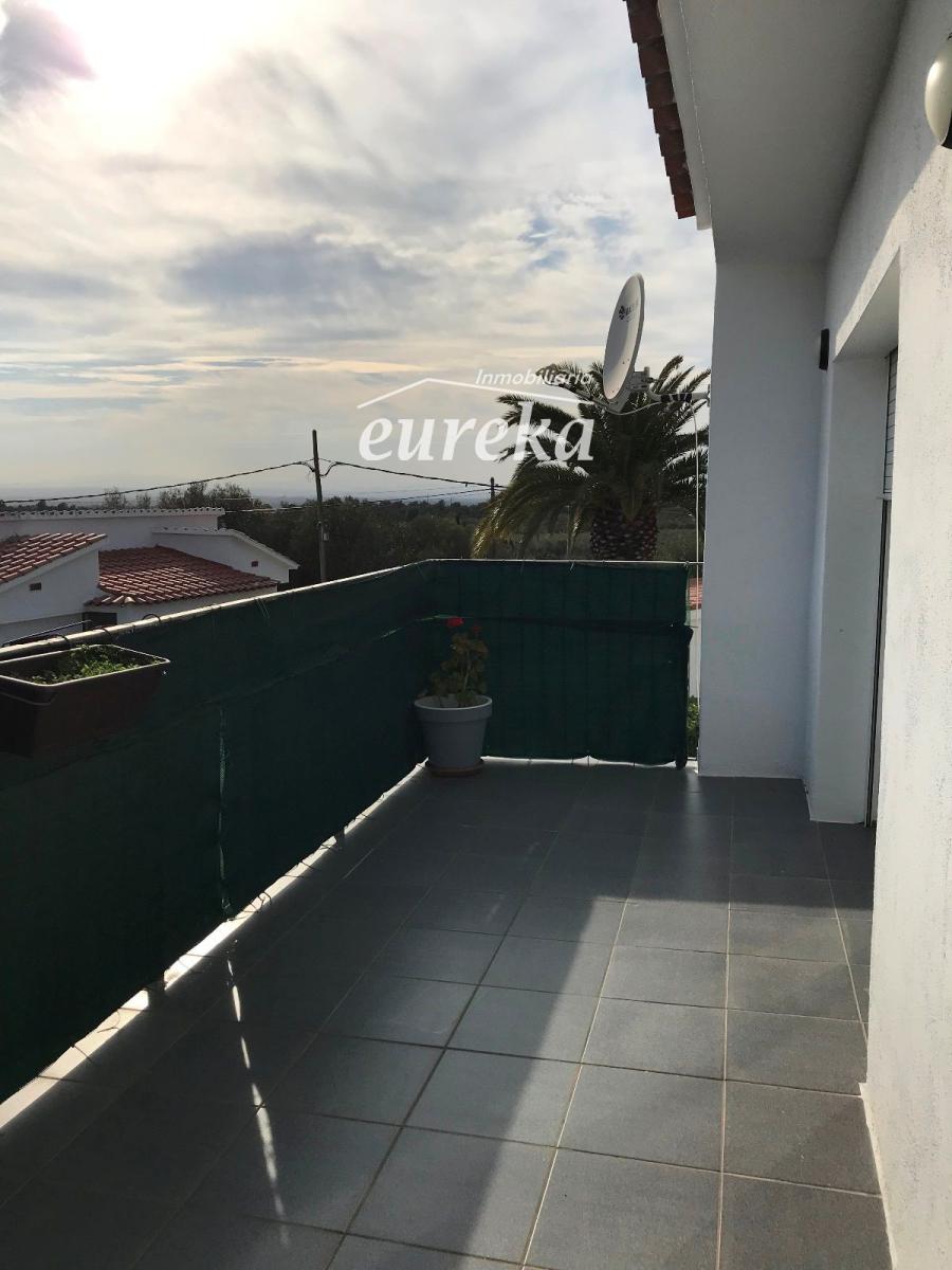 Chalet en Venta en Roses