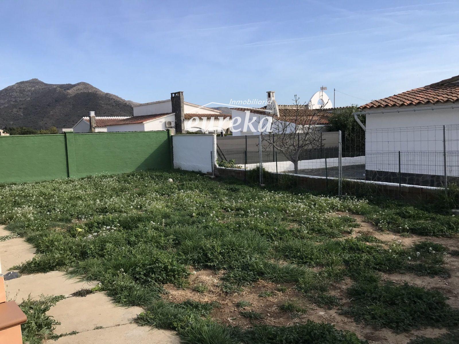 Chalet en Venta en Roses