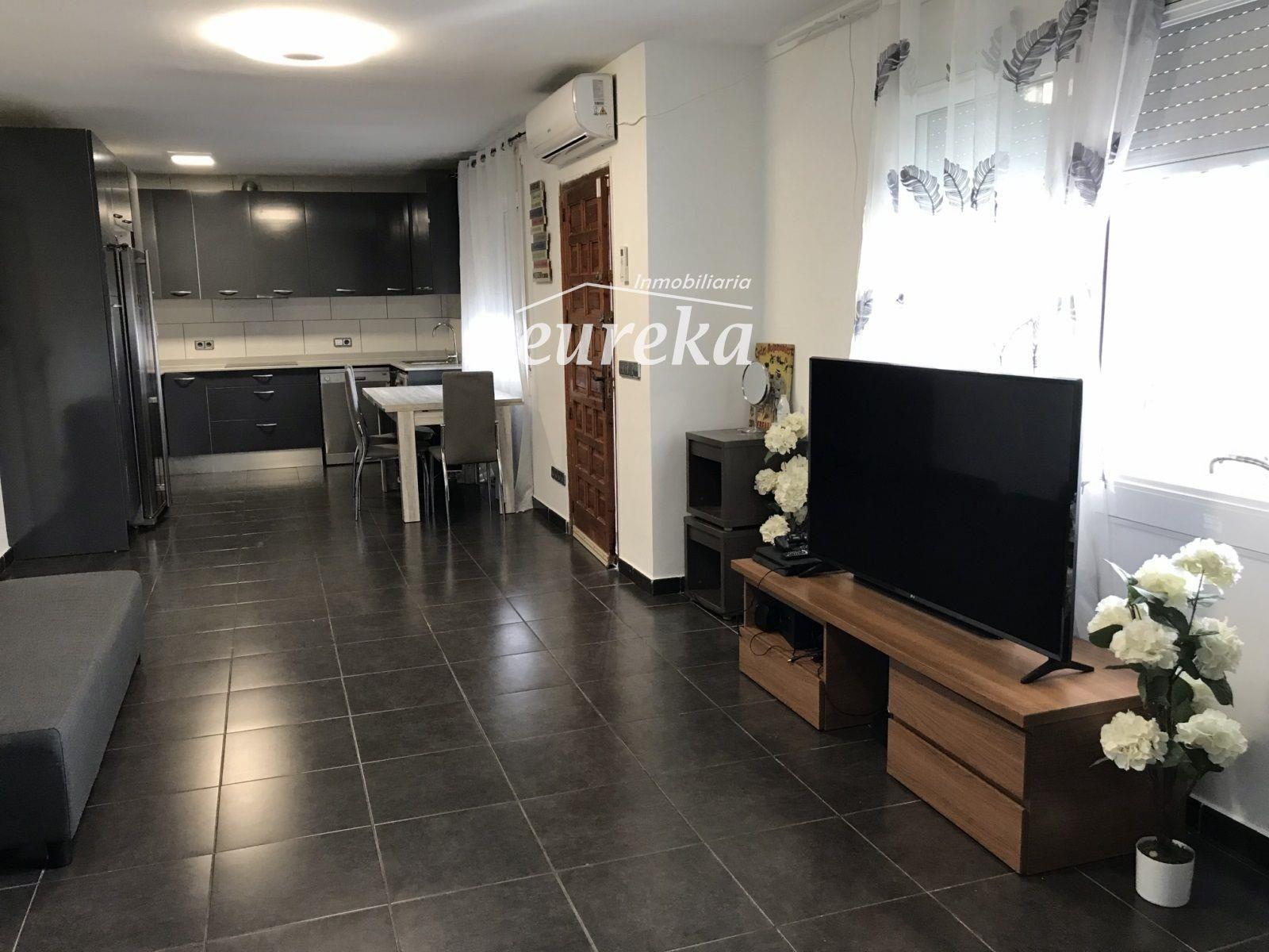 Chalet en Venta en Roses