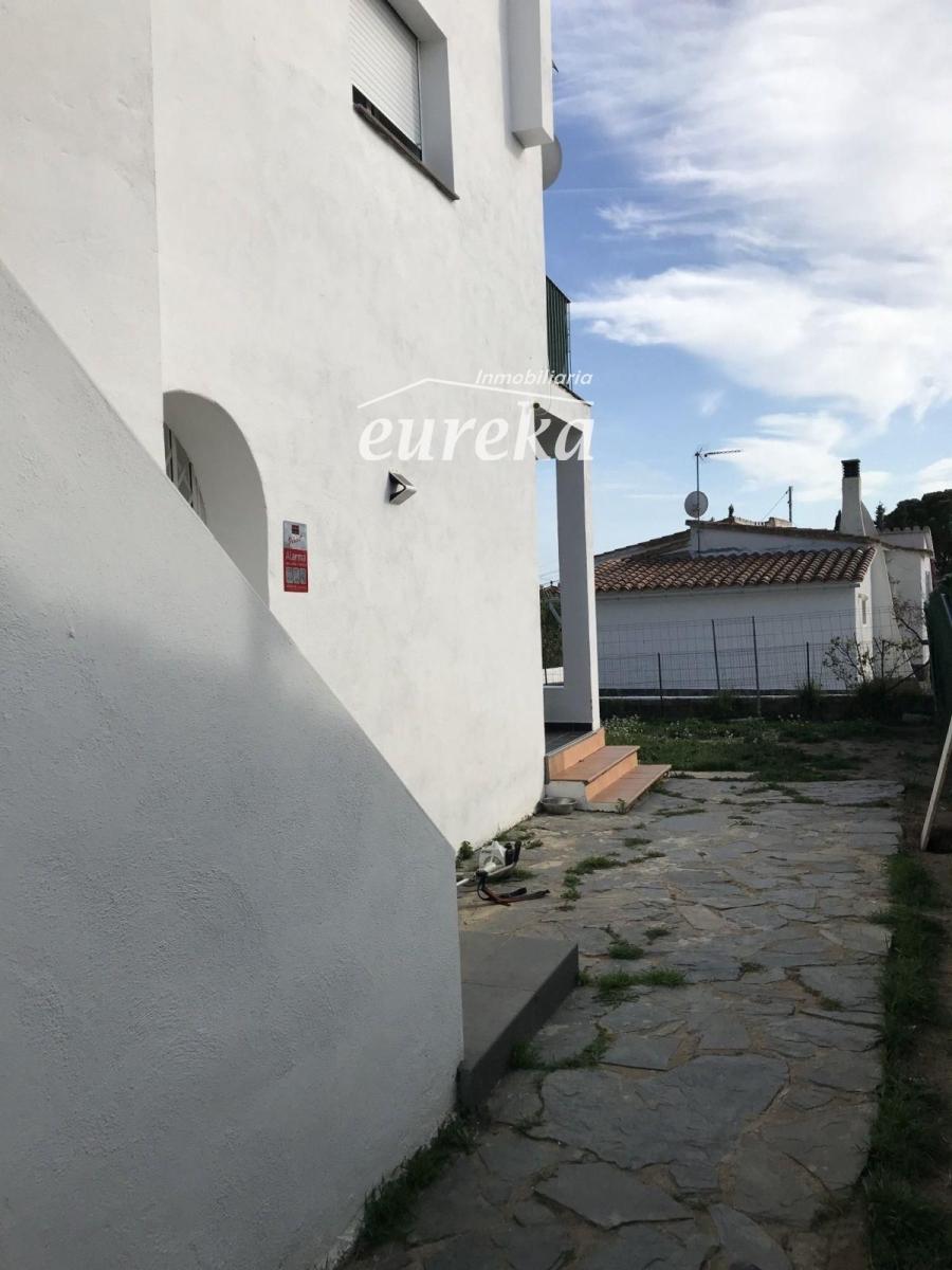 Chalet en Venta en Roses