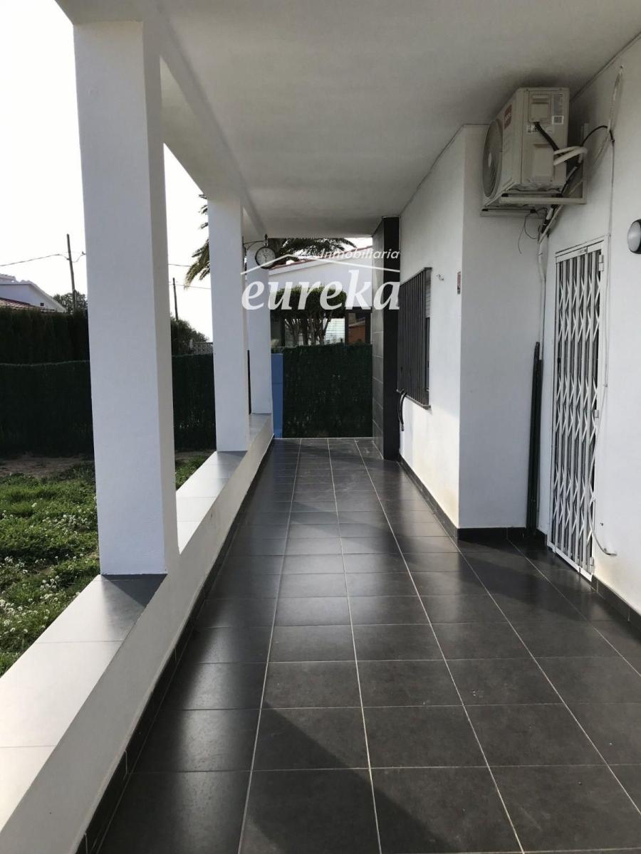 Chalet en Venta en Roses
