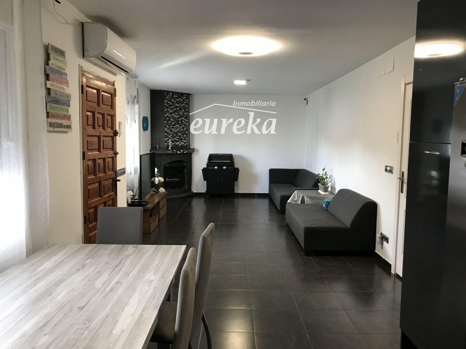 Chalet en Venta en Roses