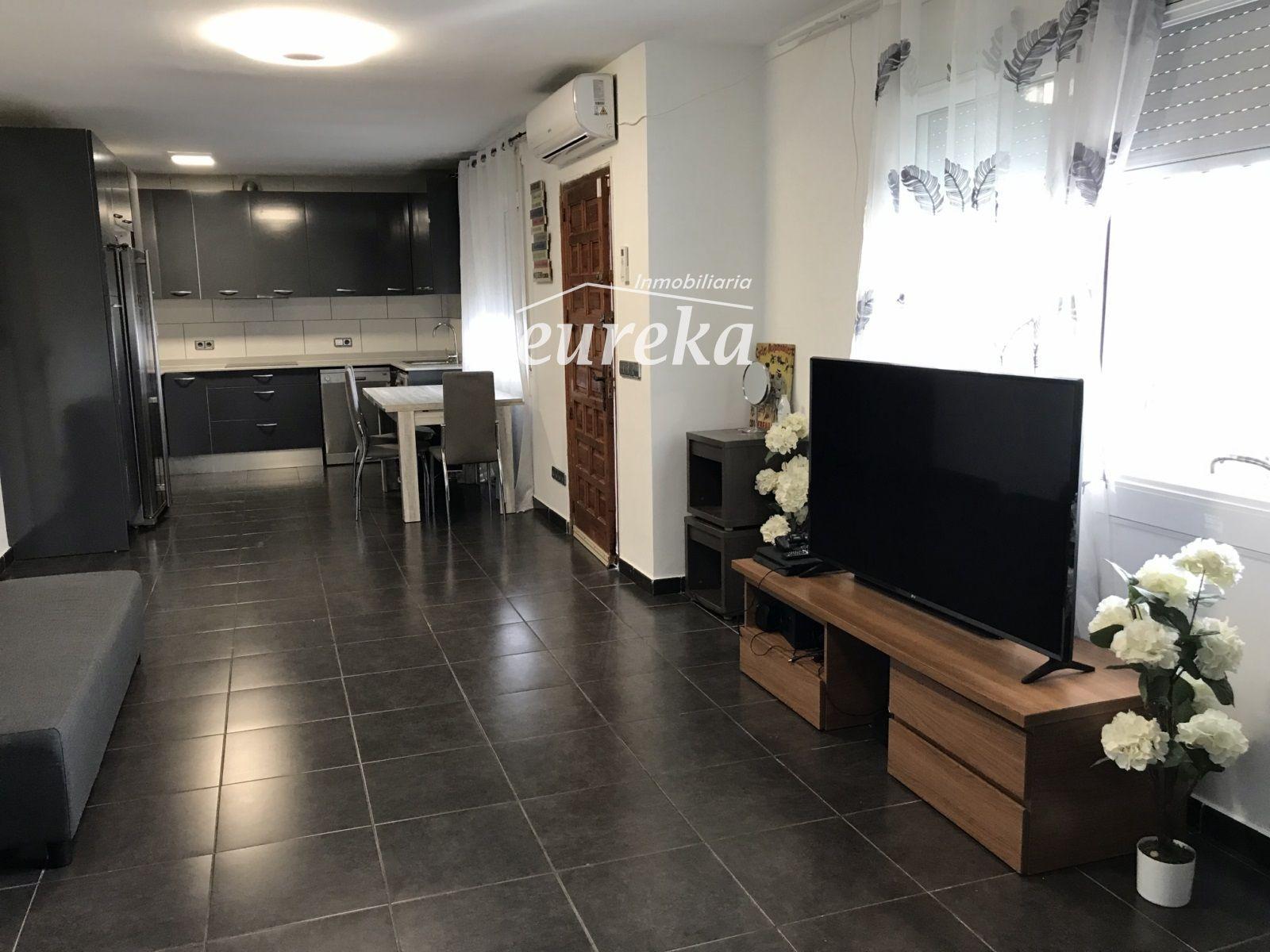 Chalet en Venta en Roses