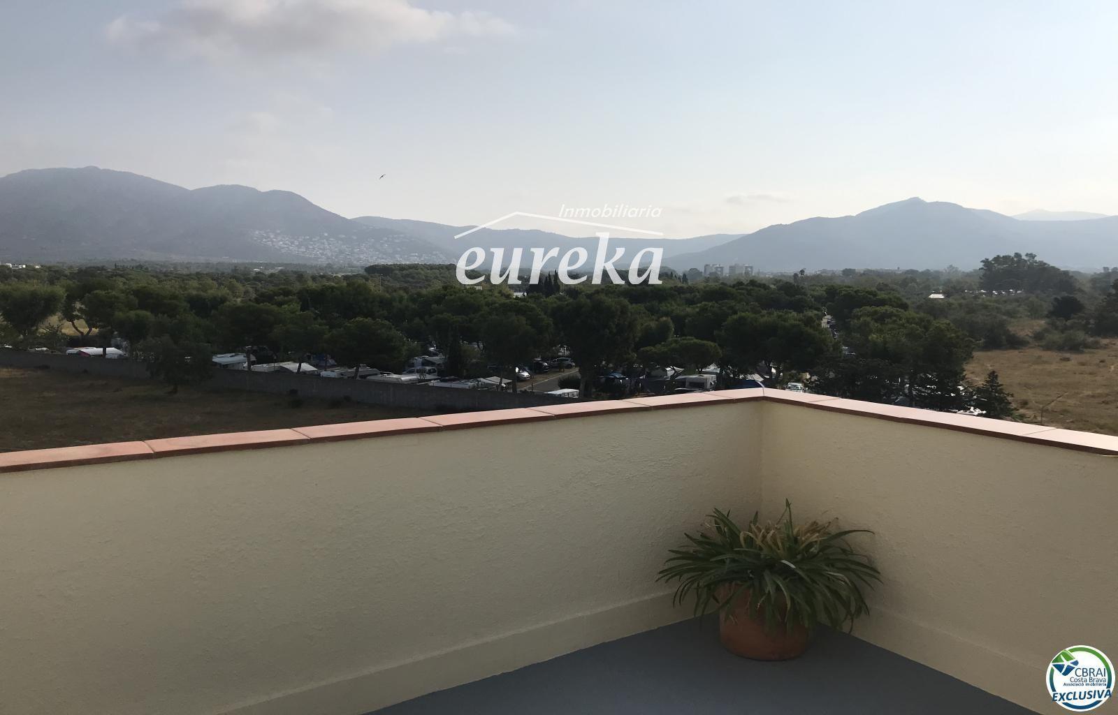 Piso en Venta en Roses