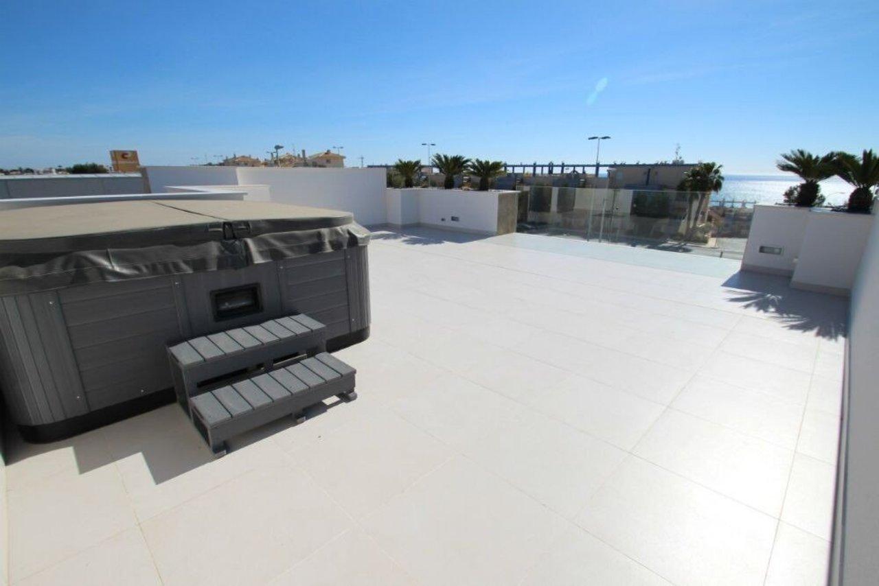 Villa en Venta en Orihuela