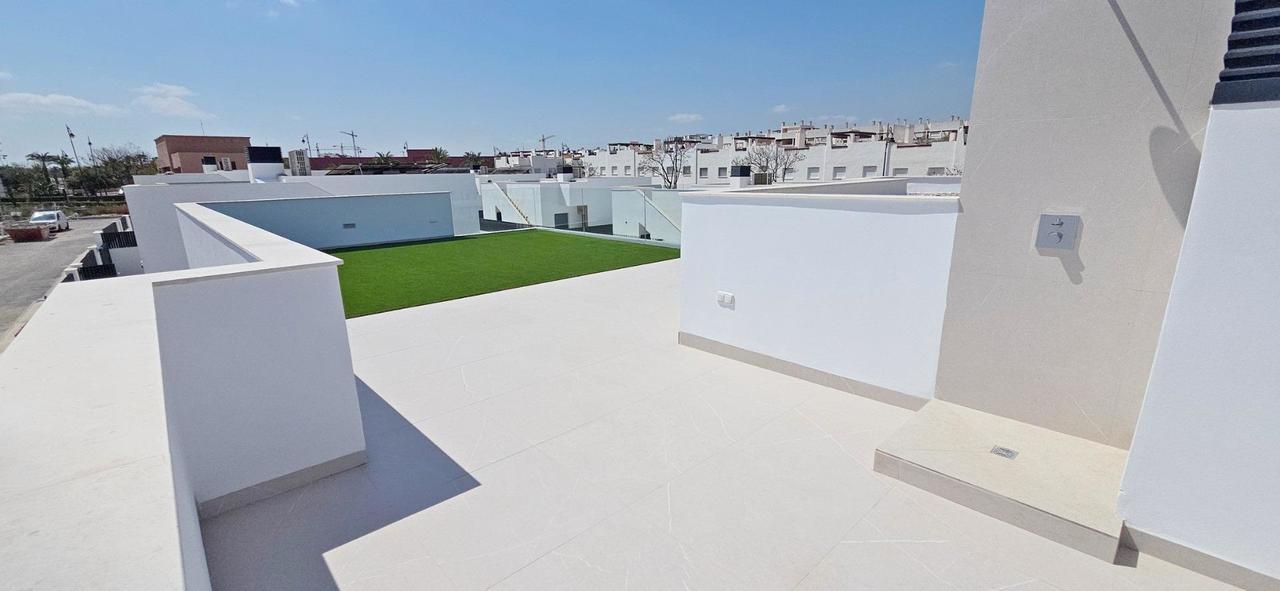 Villa for Sale in Alhama de Murcia