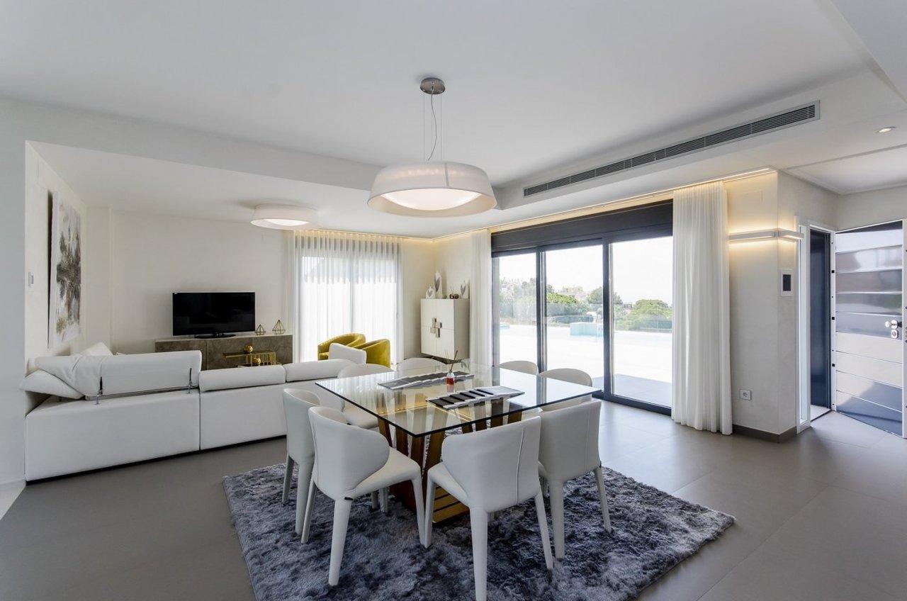 Villa en Venta en Orihuela