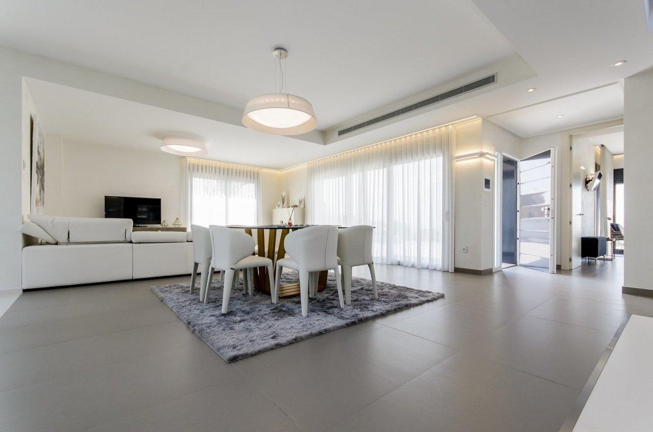 Villa en Venta en Orihuela