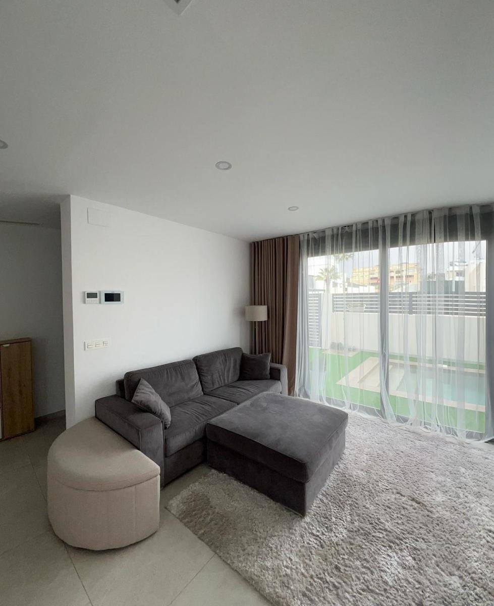 Villa en Venta en Benijófar