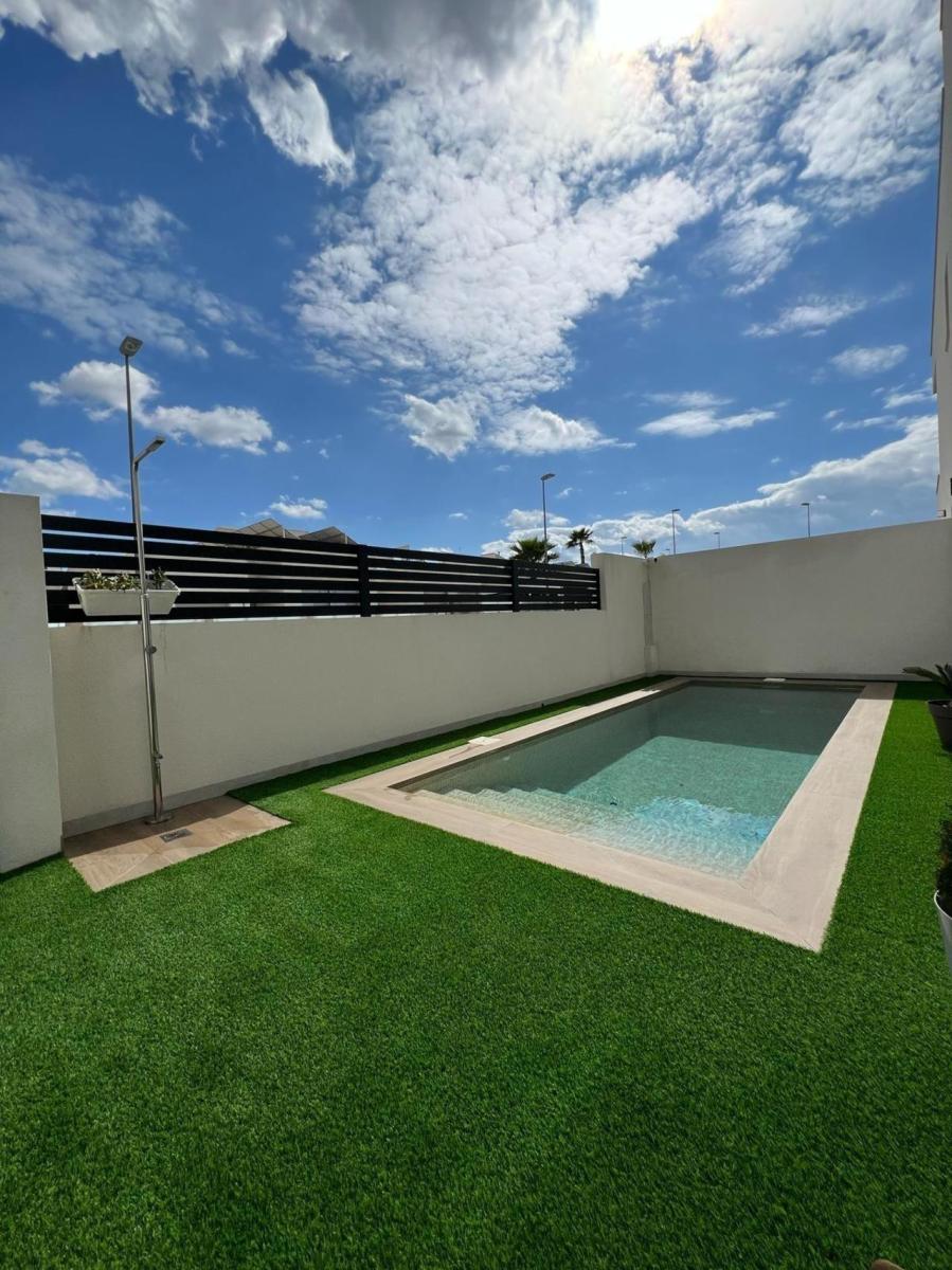 Villa en Venta en Benijófar