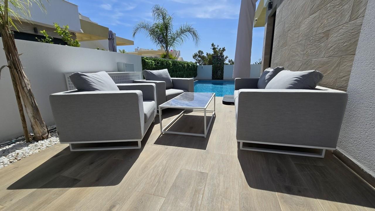 Villa en Venta en Los Montesinos