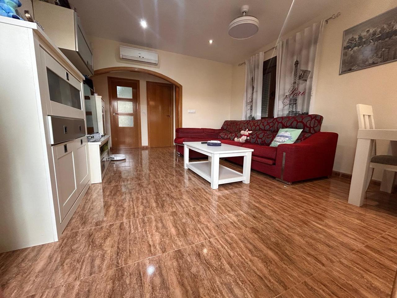 Villa for Sale in Los Alcázares