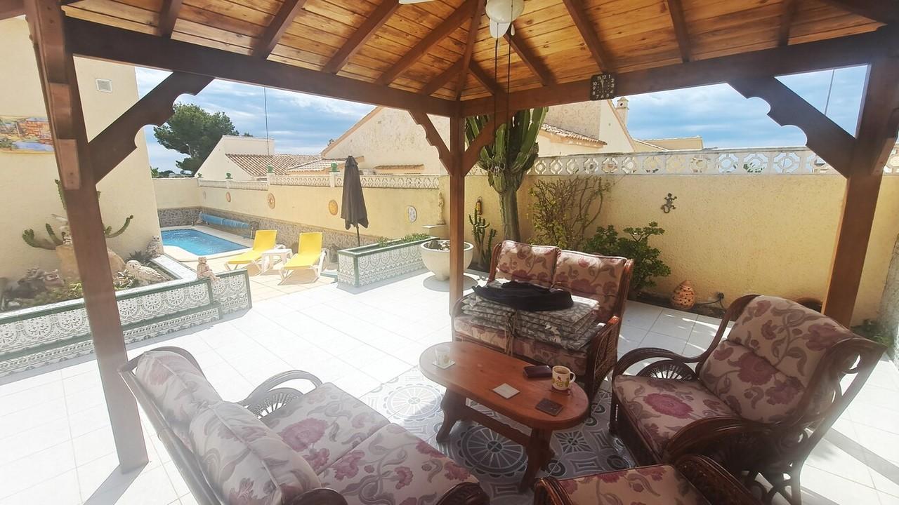 Villa for Sale in Orihuela