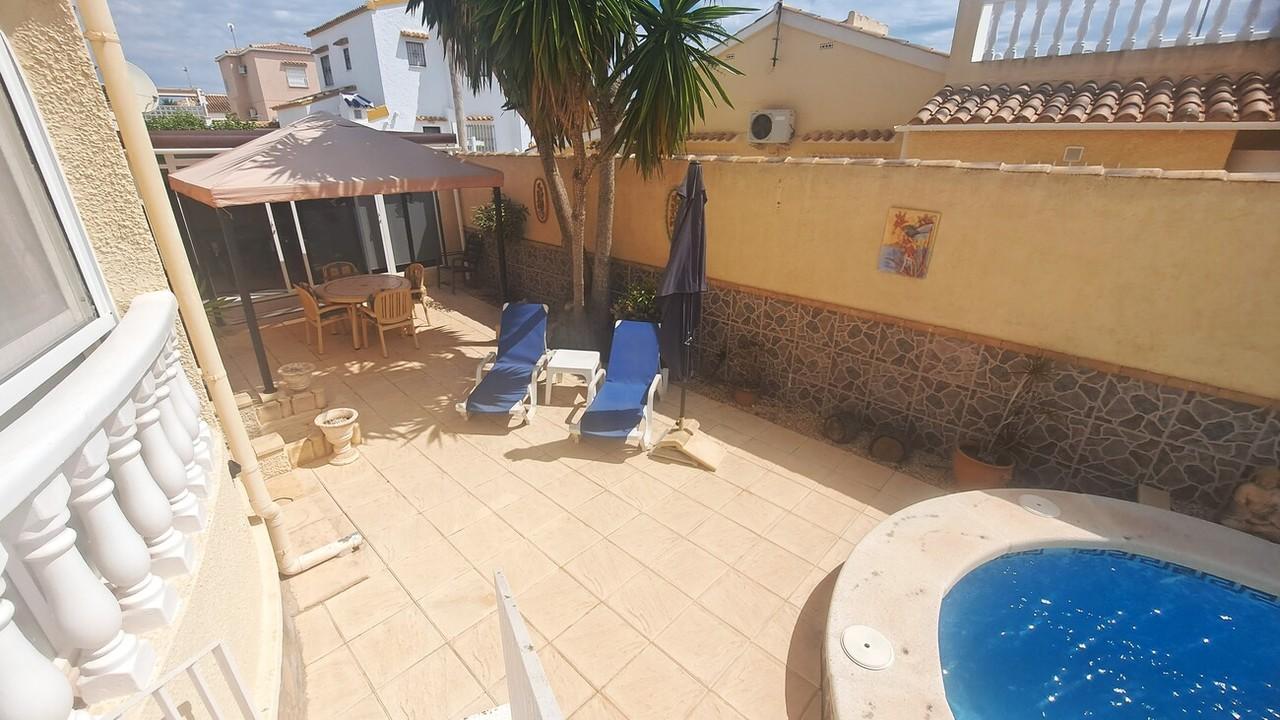 Villa for Sale in Orihuela