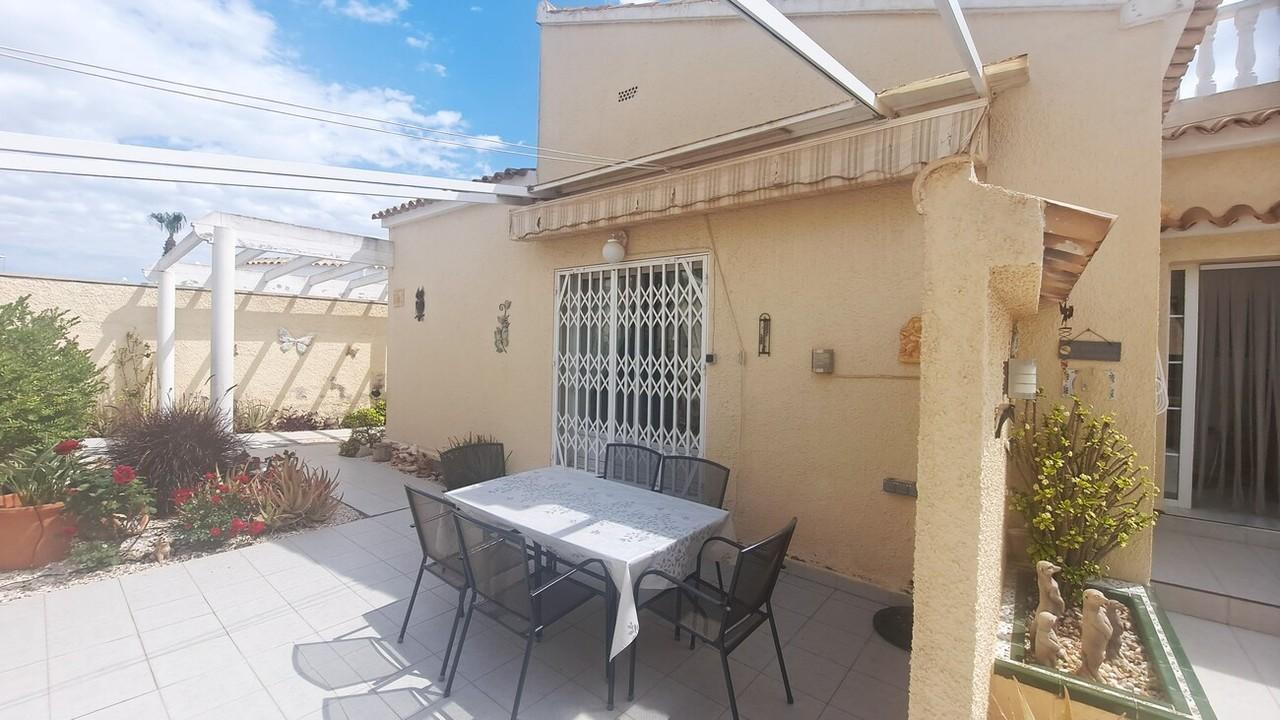 Villa for Sale in Orihuela