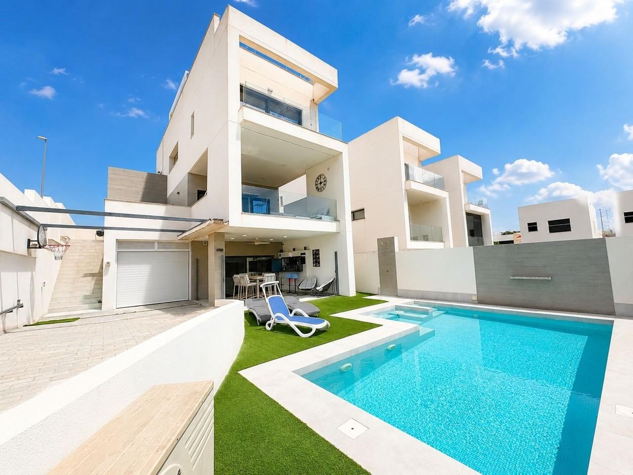 Villa en Venta en Benijófar