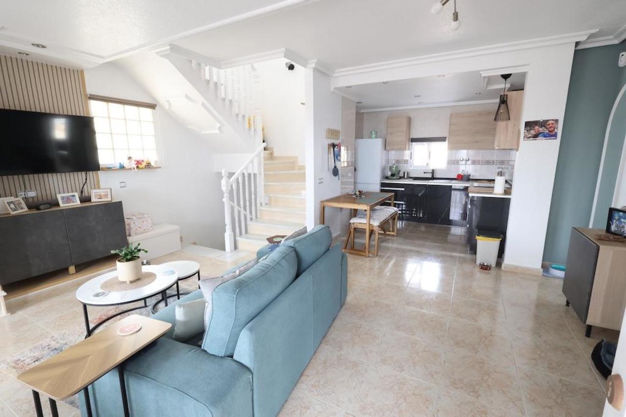 Villa for Sale in San Miguel de Salinas