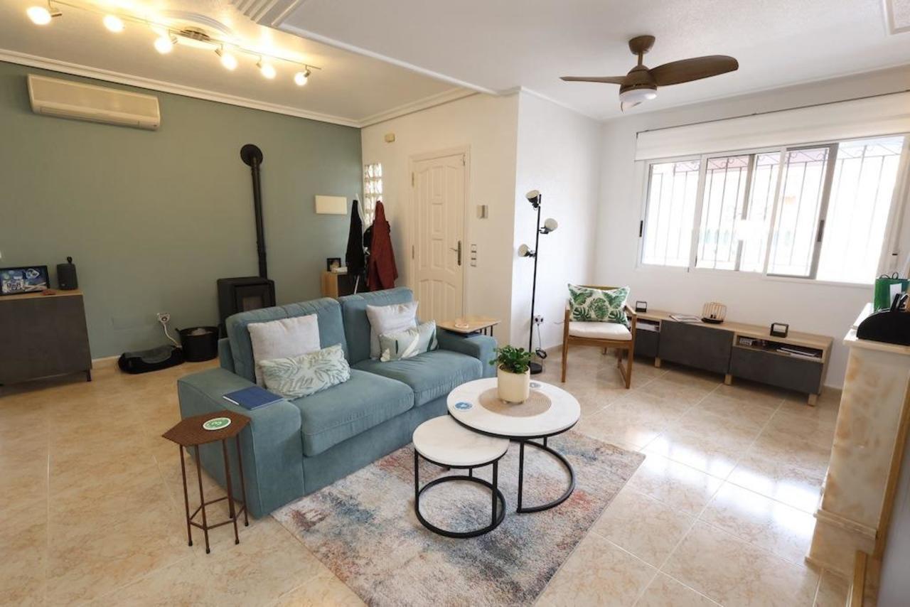 Villa for Sale in San Miguel de Salinas